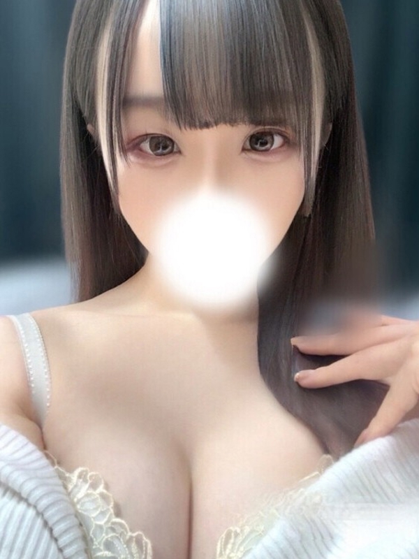 まなみ◆小悪魔系ドエロリちゃん(26歳、B:84、W:.56、H:83)